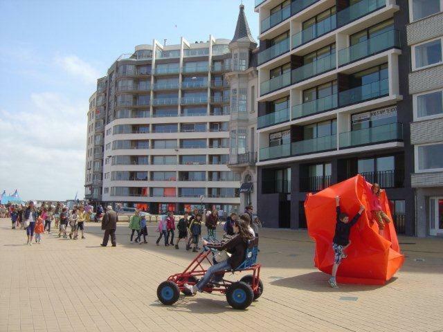 Apartment Panoramic View On Beach, Ships, Sea - Place To Be Ostend